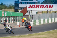 enduro-digital-images;event-digital-images;eventdigitalimages;mallory-park;mallory-park-photographs;mallory-park-trackday;mallory-park-trackday-photographs;no-limits-trackdays;peter-wileman-photography;racing-digital-images;trackday-digital-images;trackday-photos